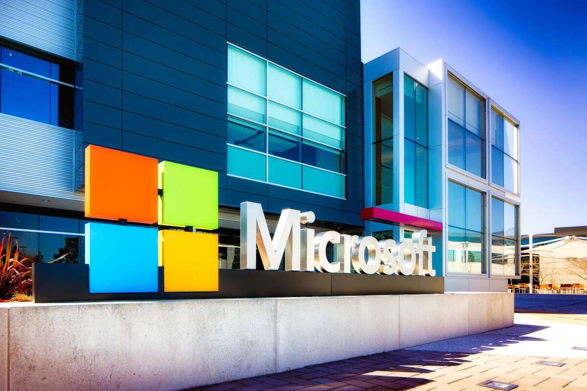 Noticias Microsoft: últimos movimientos para liderar el mercado de la inteligencia artificial