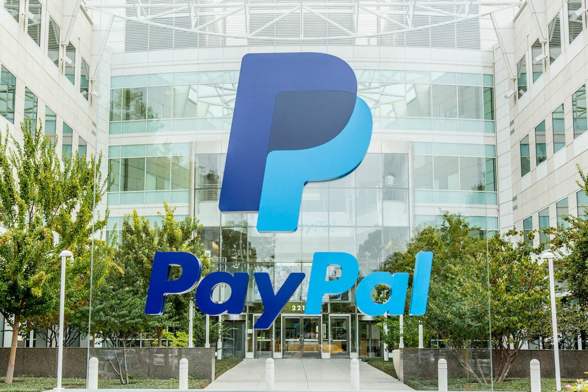 Con una caída del 80% desde sus máximos históricos - ¿Qué pasará con PayPal en 2024?