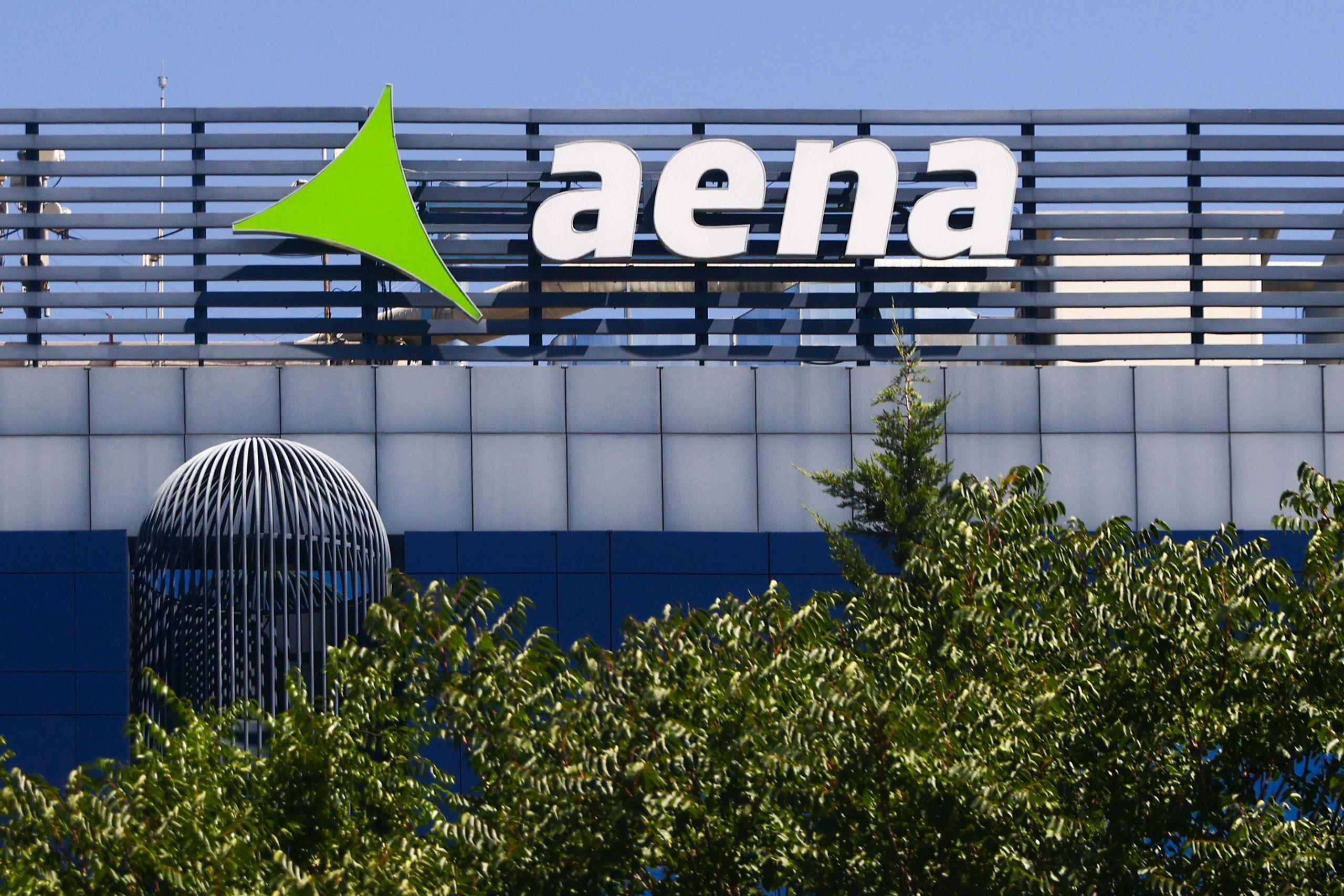 comprar acciones aena