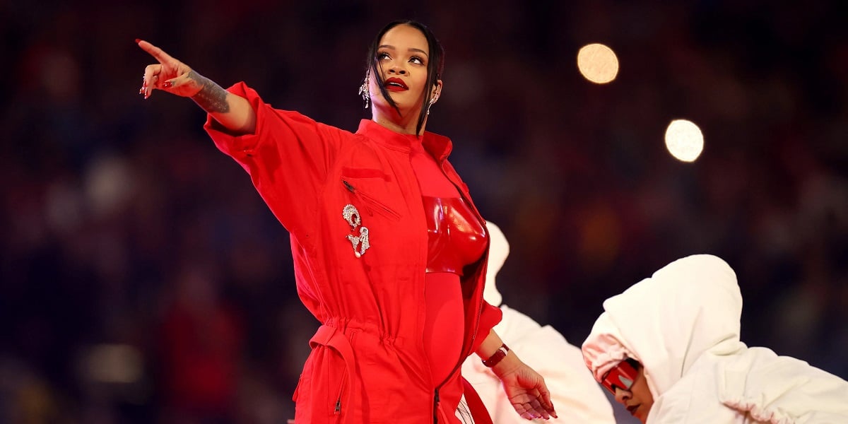 rihanna enceinte super bowl