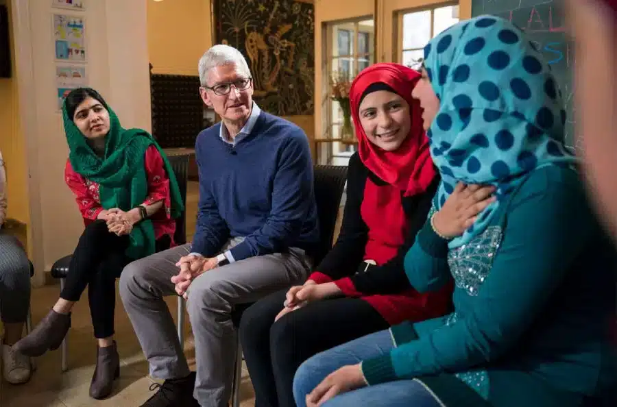 tim-cook-donation