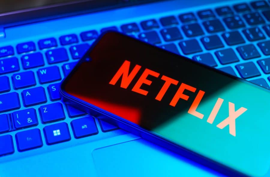 Netflix akciju cena paaugstinās par 4,5 % pēc tam, kad 3. ceturkšņa abonentu skaits pārsniedz plānotos rādītājus