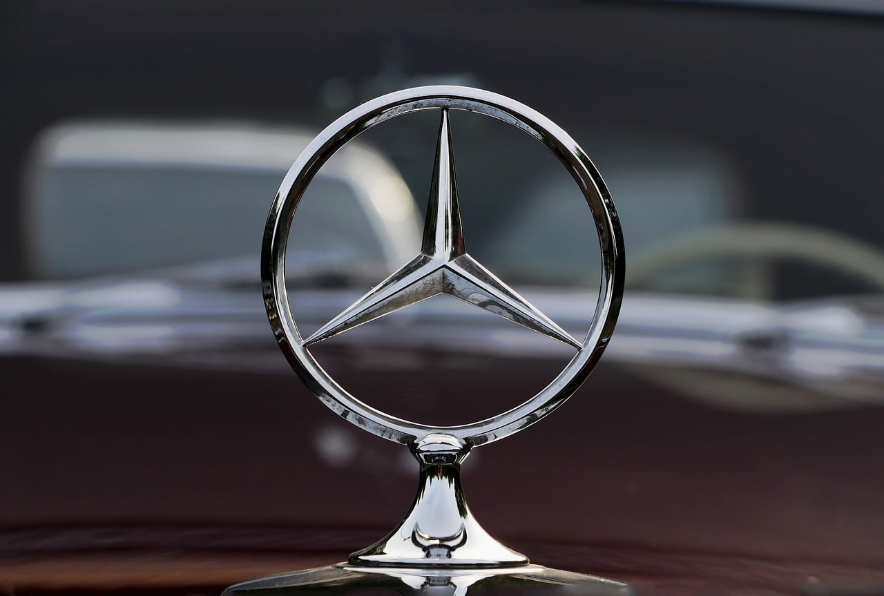 Mercedes