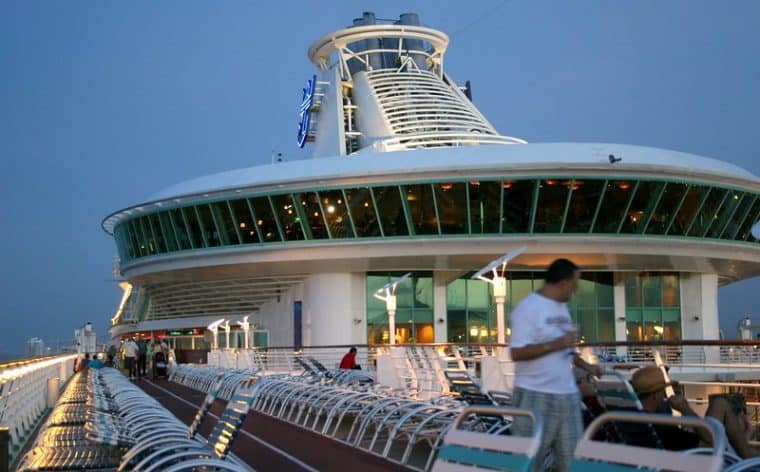 Acțiunile Royal Caribbean au scăzut după oferta de bilete convertibile de 1 miliard de dolari