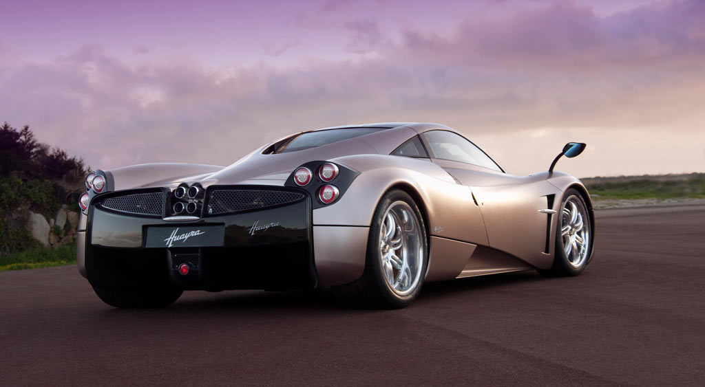 2010-12-12-Pagani-07-031m9m2mm-2