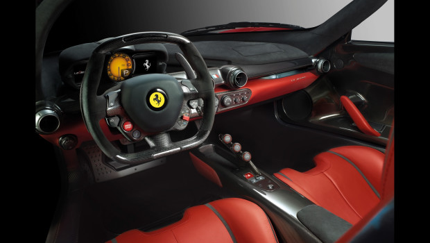 2013-Ferrari-LaFerrari-Interior-1-2560x1600