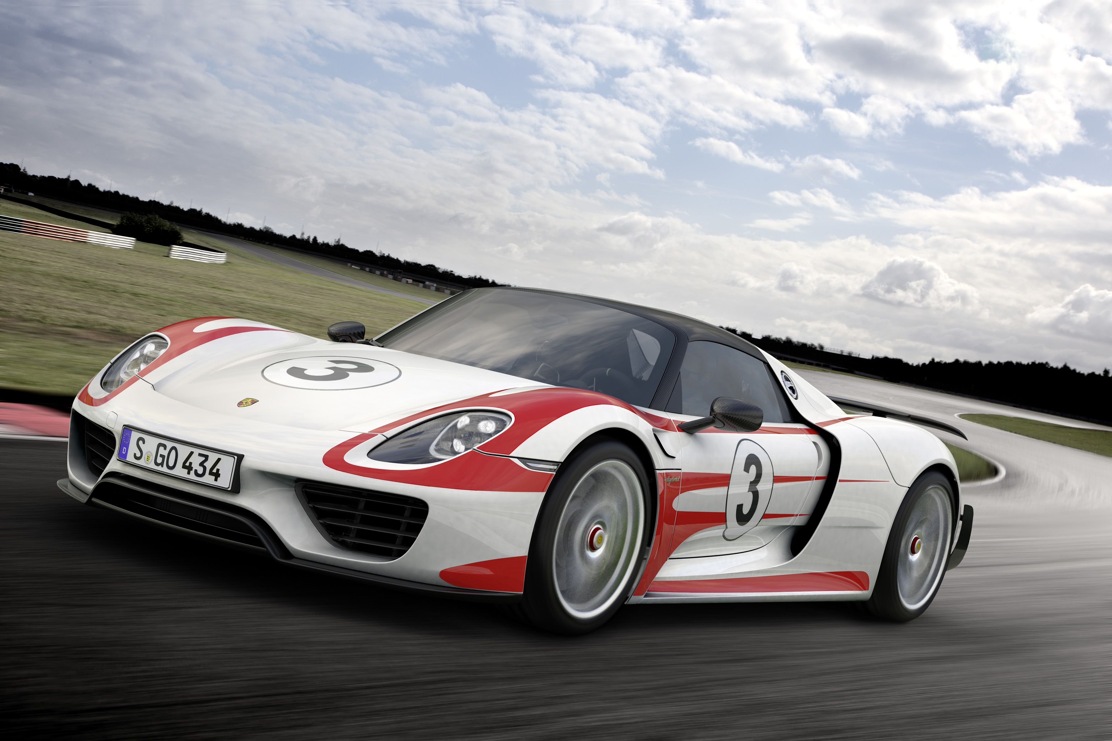 2015+Porsche+918+Spyder+-+Weissach+Package+_2_