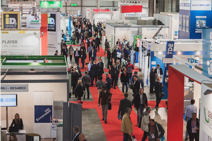 6 Ways To Stand Out At Your Next Trade Show - Business2Community