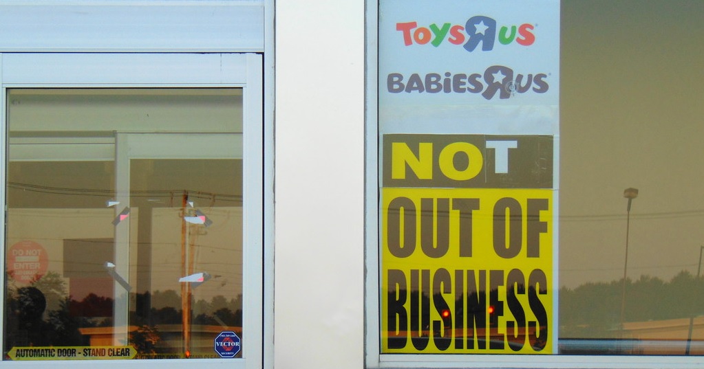 Does Toys ‘R’ Us Hold The Key To The Future Of Brick-and-Mortar Retail ...