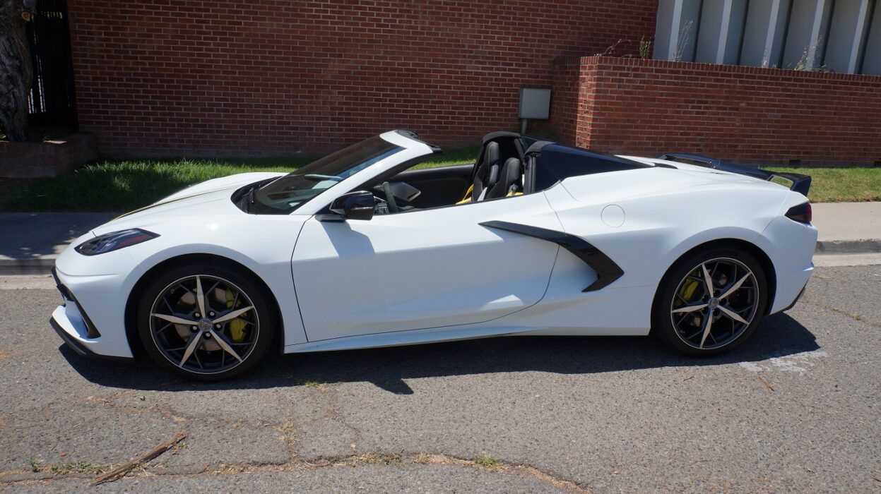 c8 white convertible