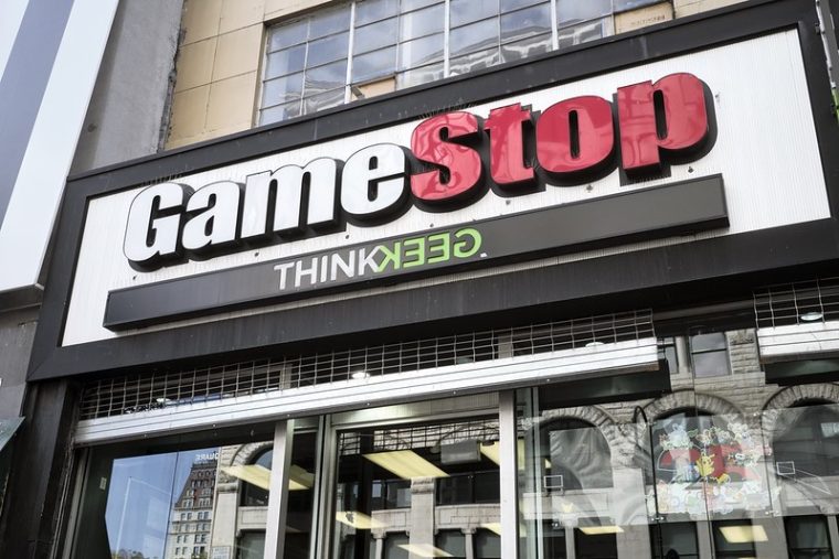 gamestop unexpectedly fires its ceo