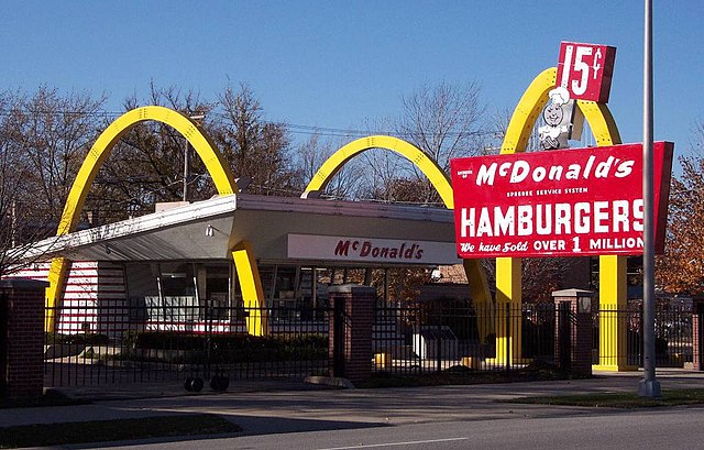 early mcdonalds building