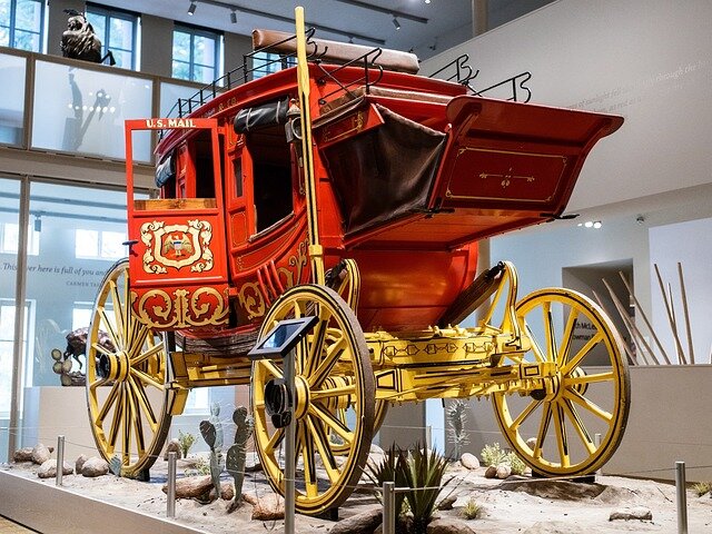 Wells Fargo stagecoach on display - Pixabay