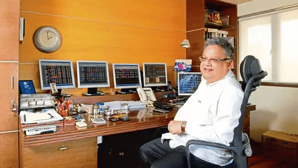 Rakesh Jhunjhunwala trading at computers