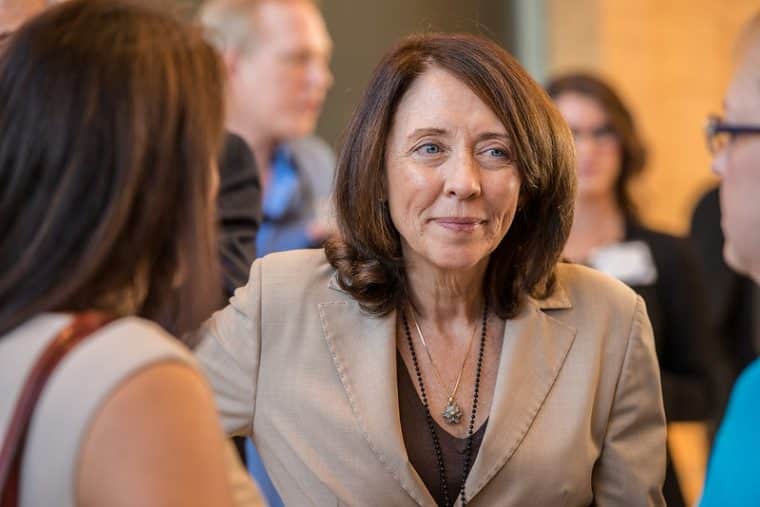 US senator maria cantwell supporter of the new federal privacy bill