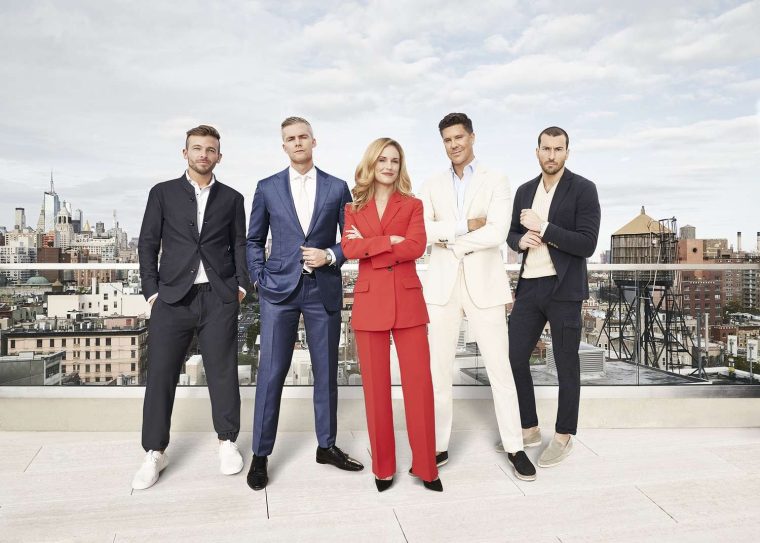 Ryan Serhant with costars of show