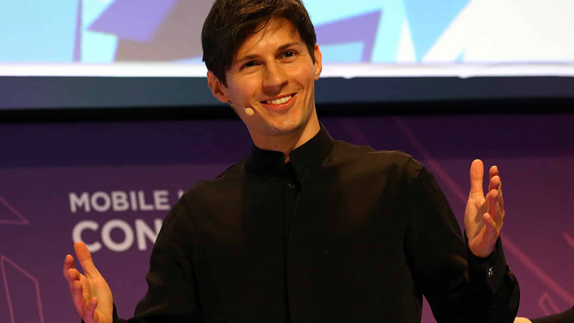 Pavel Durov speaking at a conference