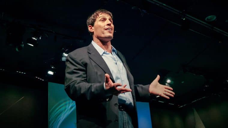 Tony Robbins speaking