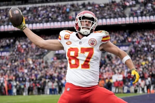 travis kelce football