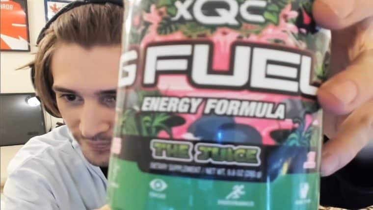 xQc holding up G Fuel