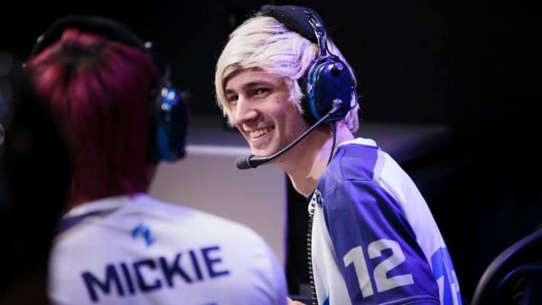 xQc on stage overwatch league